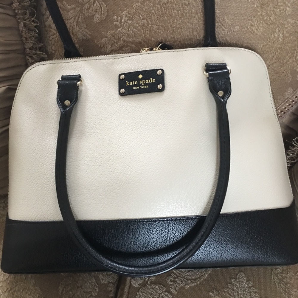 Kate spade purse